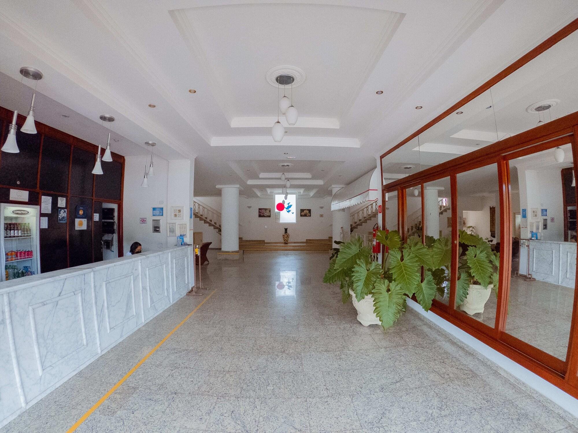 Vista Lobby Hotel Recanto dos Pássaros
