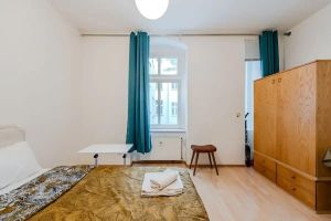 Alquiler Vacacional - Tranquil Retreat PrenziBerlin near Alexanderplatz