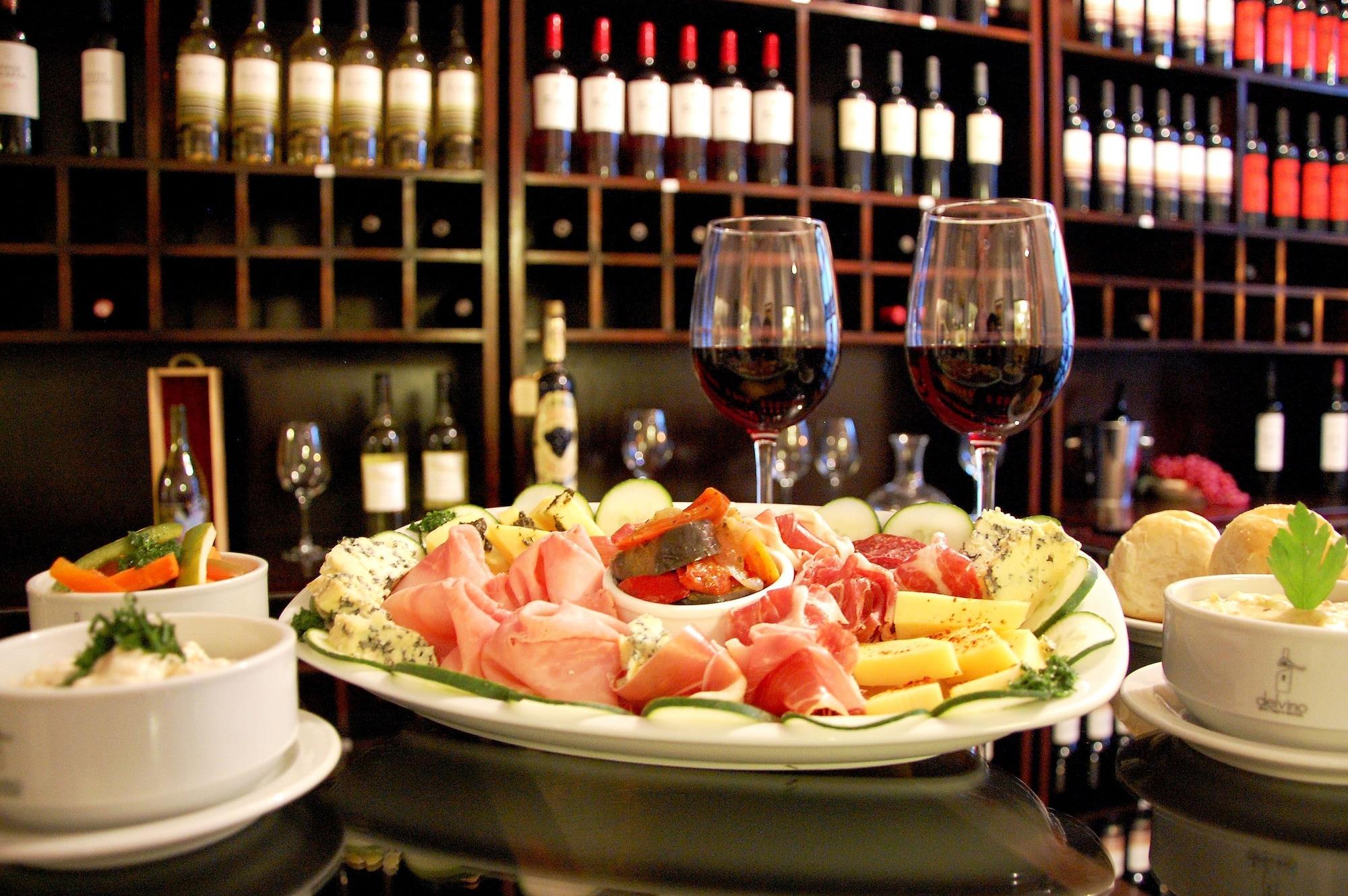 Bar/Salón Delvino Boutique Hotel