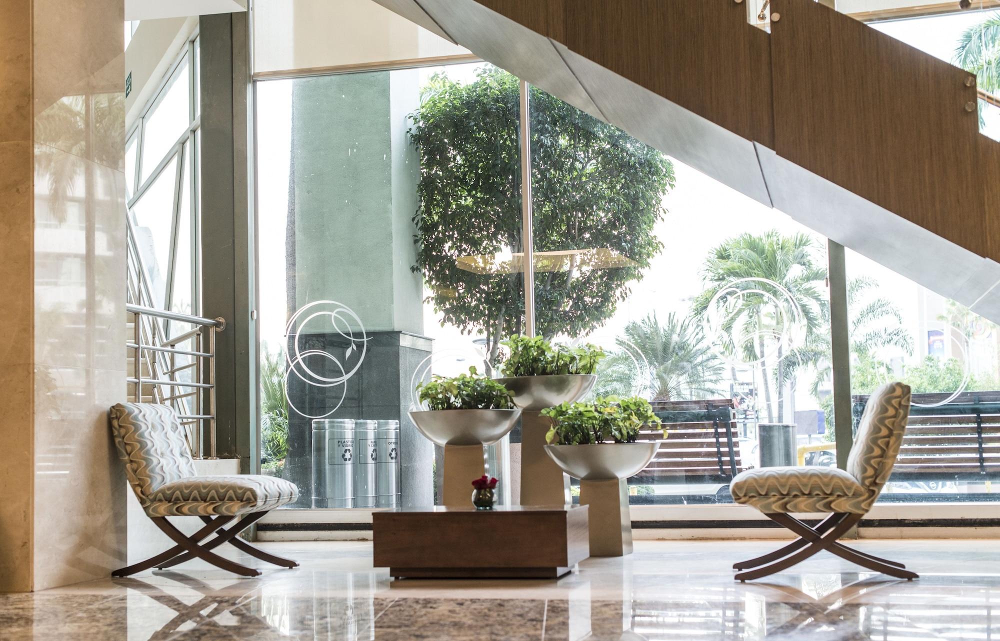Vista Lobby Sheraton Guayaquil Hotel