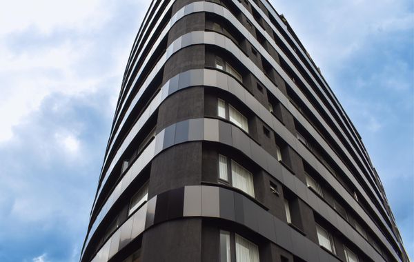 VOU Suites by Avia Suites