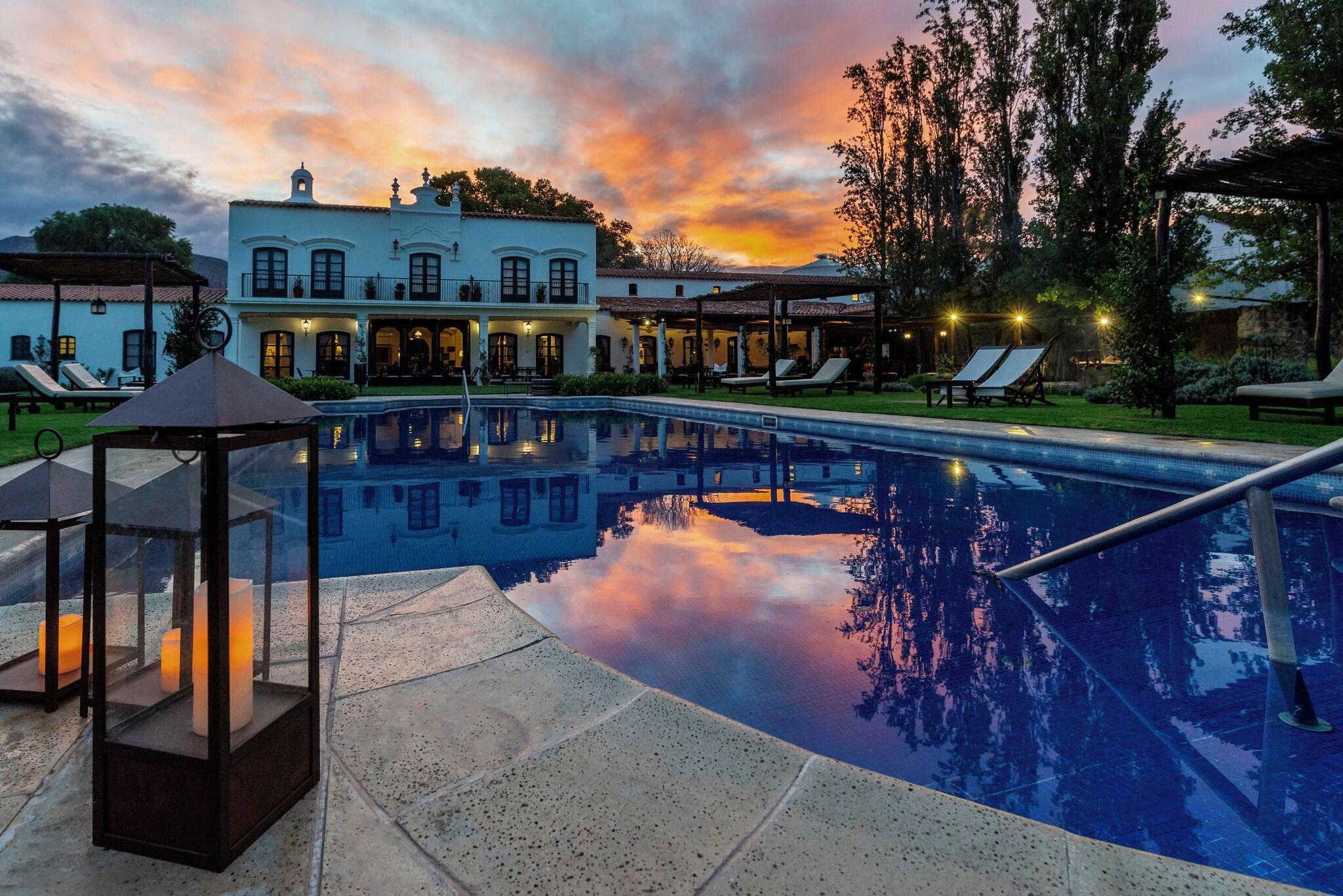 Vista Piscina Patios de Cafayate Wine Hotel 