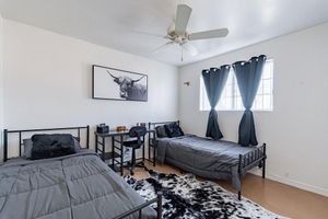 Alquiler Vacacional - Charming 4-bedroom house, family and pet friendly, in desirable east Tucson!