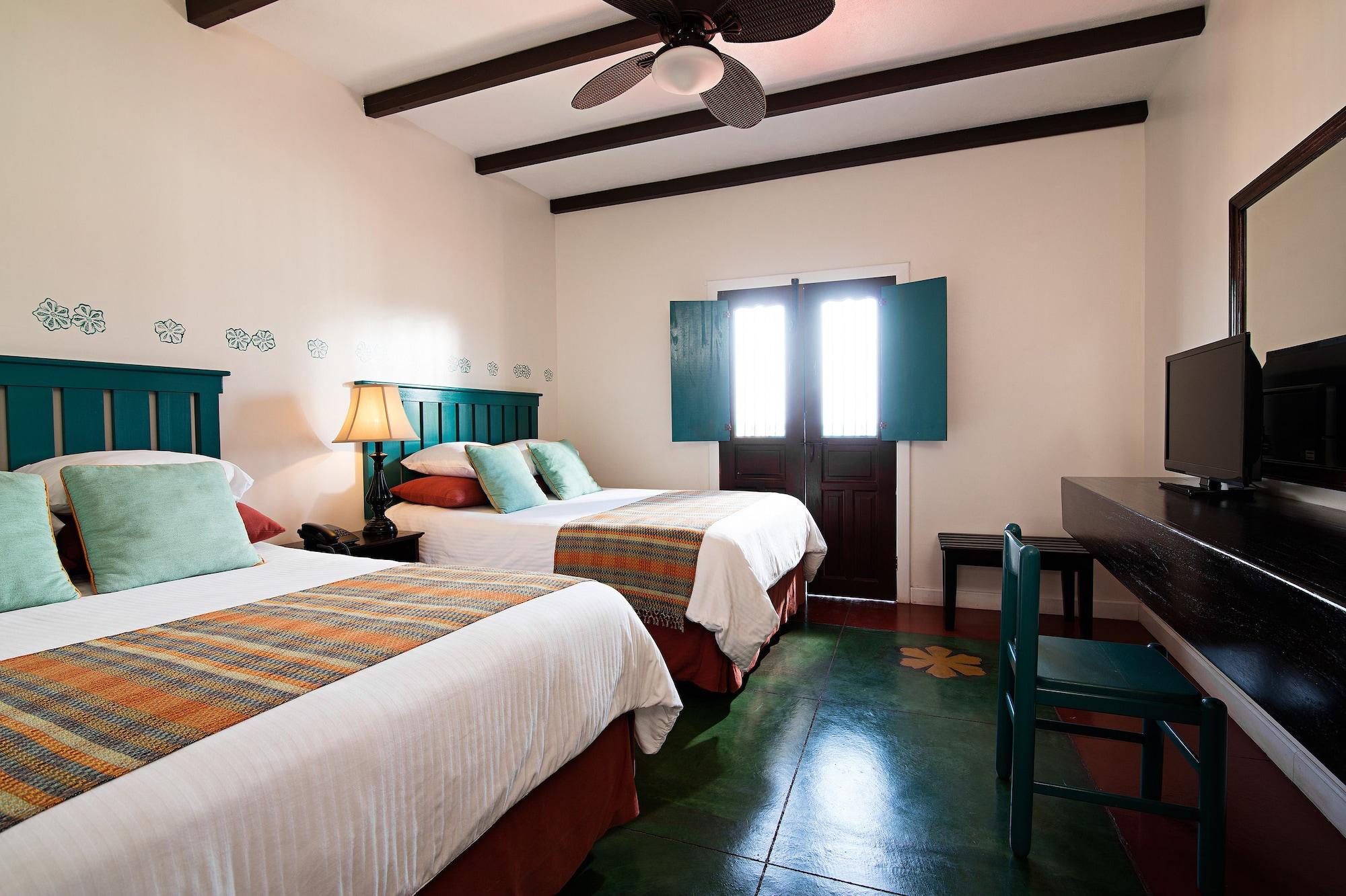 Habitación Isla de Flores Hotel
