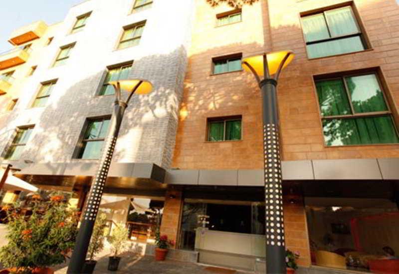 Vista Exterior Le Noble