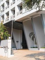 Alojamiento - Asar Landmark Suites