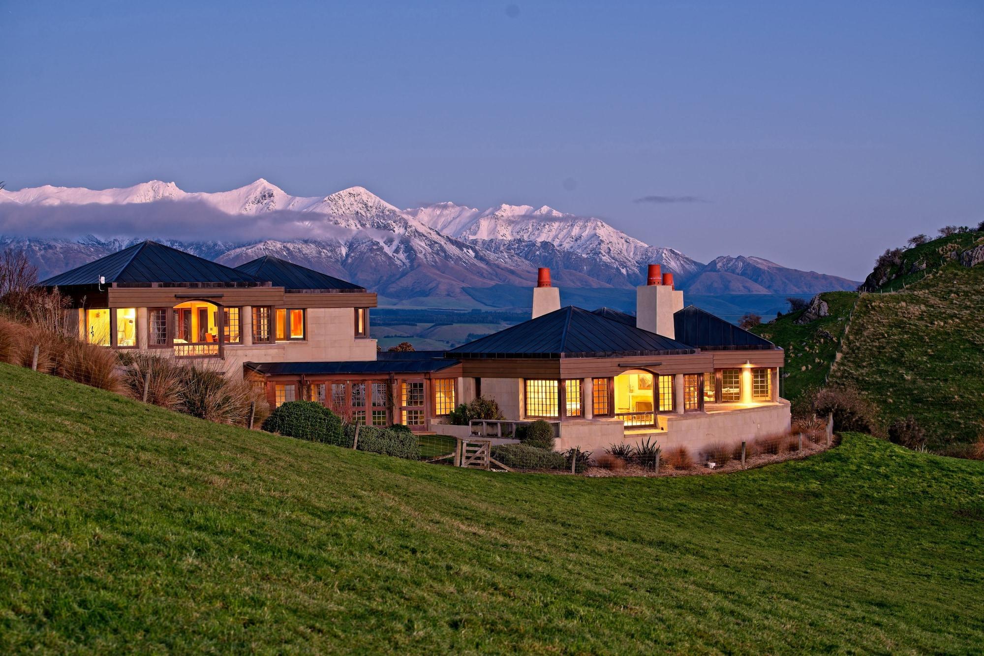 Vista Exterior Cabot Lodge