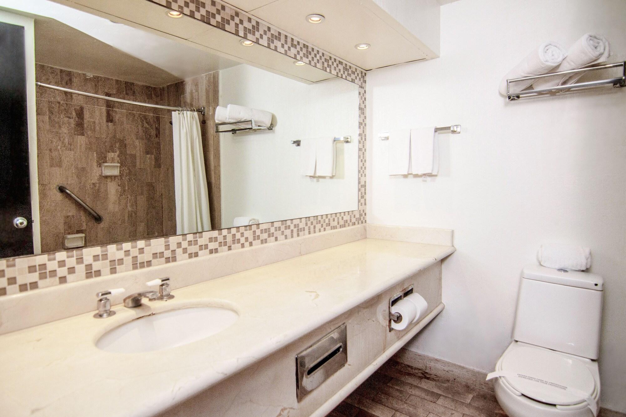 Equipamiento de Habitación Hotel Armida Guaymas
