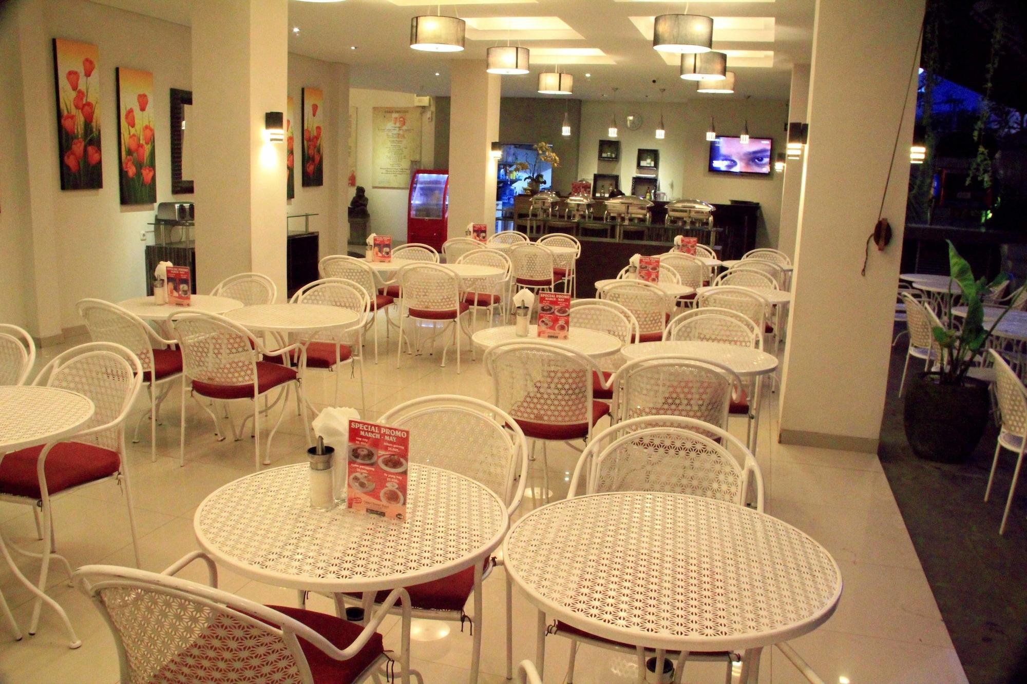 Restaurant Losari Sunset Hotel