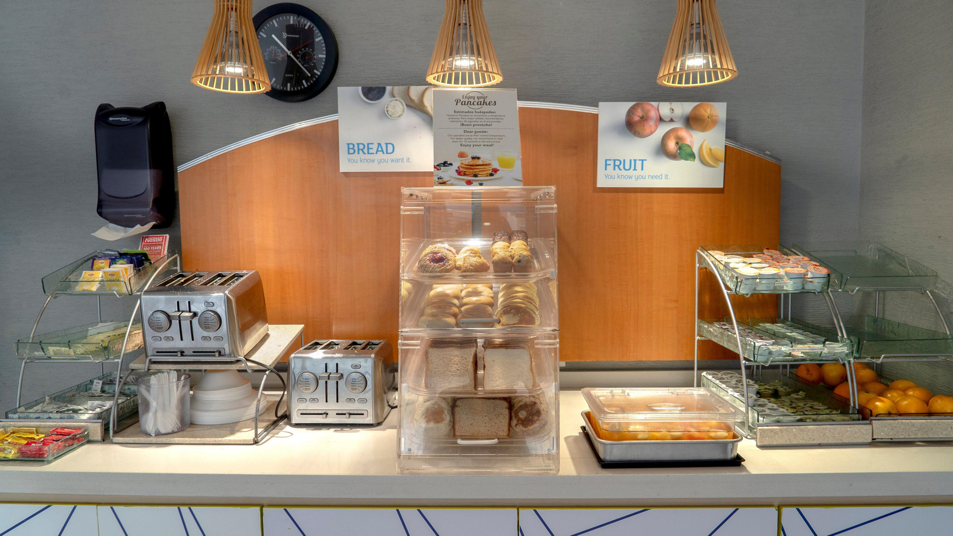 Restaurant Holiday Inn Express San Juan Condado by IHG