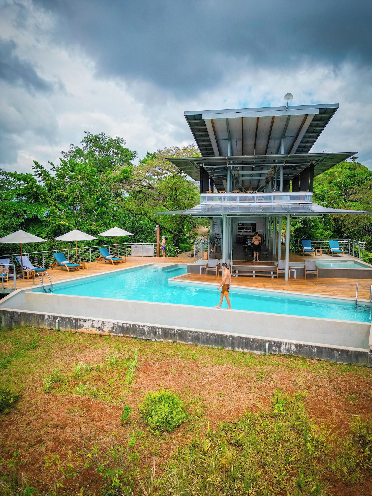 Vista Piscina Cielo Lodge