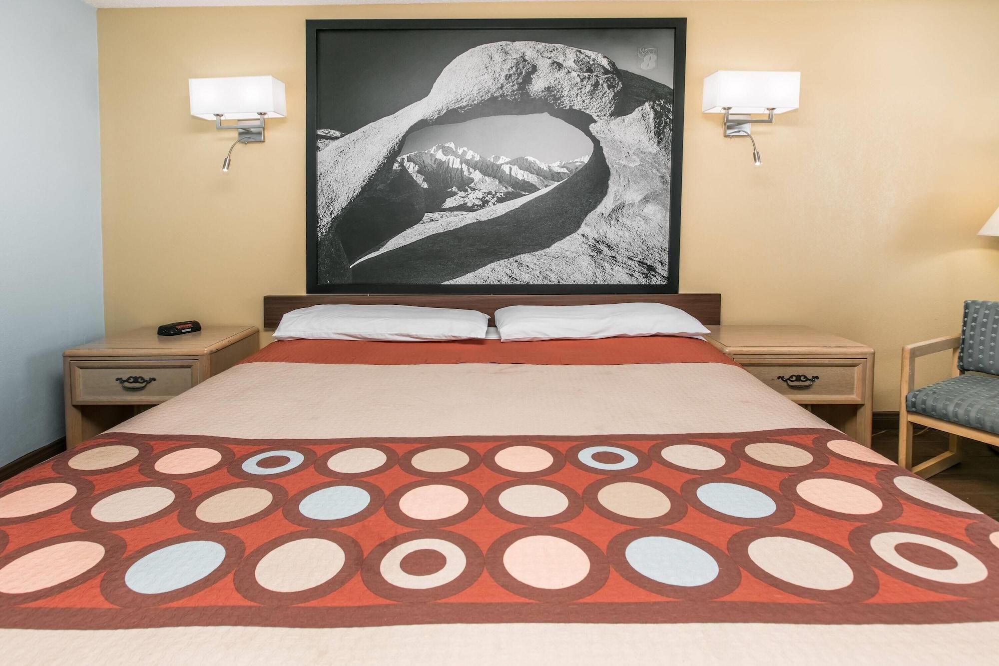Habitación Super 8 by Wyndham Bishop