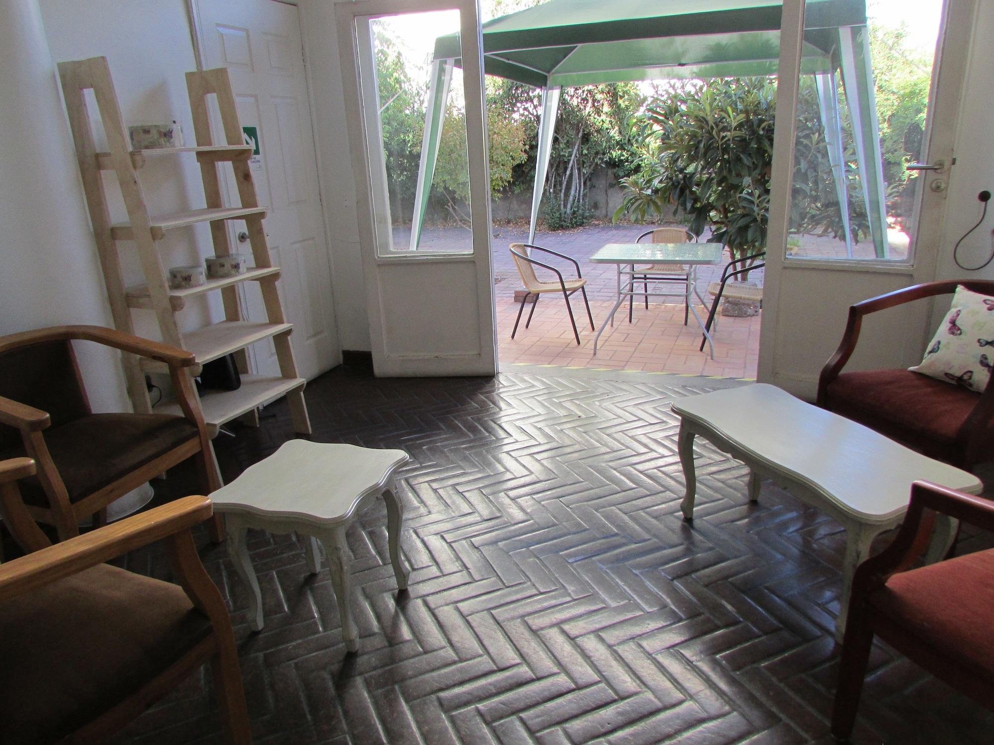Vista Lobby Casa Provence