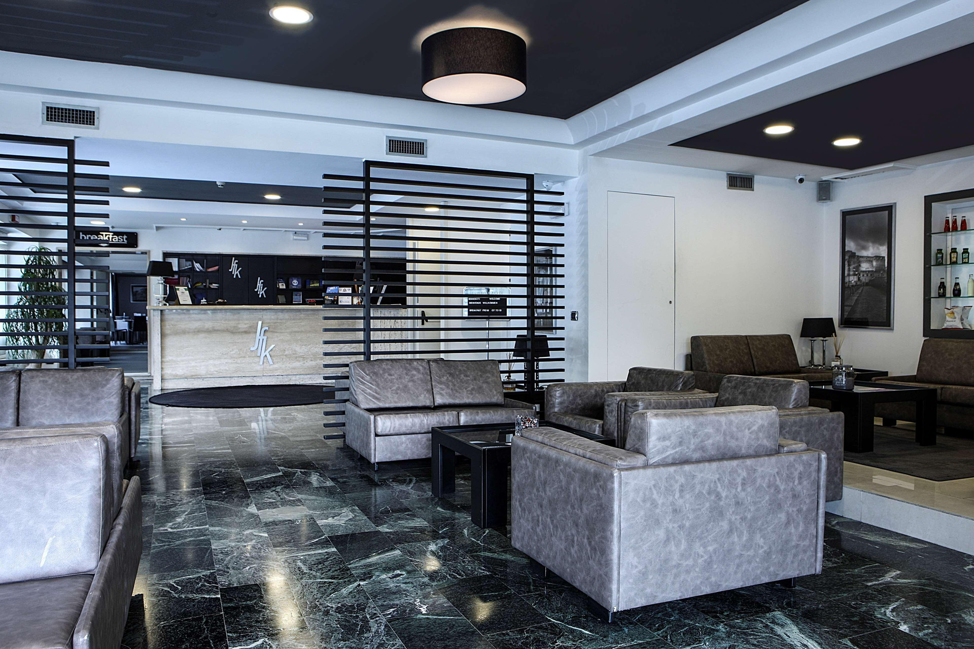 Vista Lobby Best Western Plus Scottsdale Thunderbird Suites