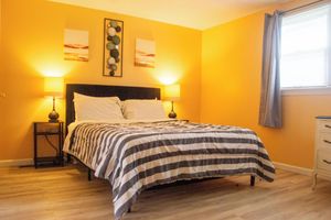 Arriendo temporal - Peaceful pet friendly 1-bedroom with in unit laundry in enjoyable Manchester