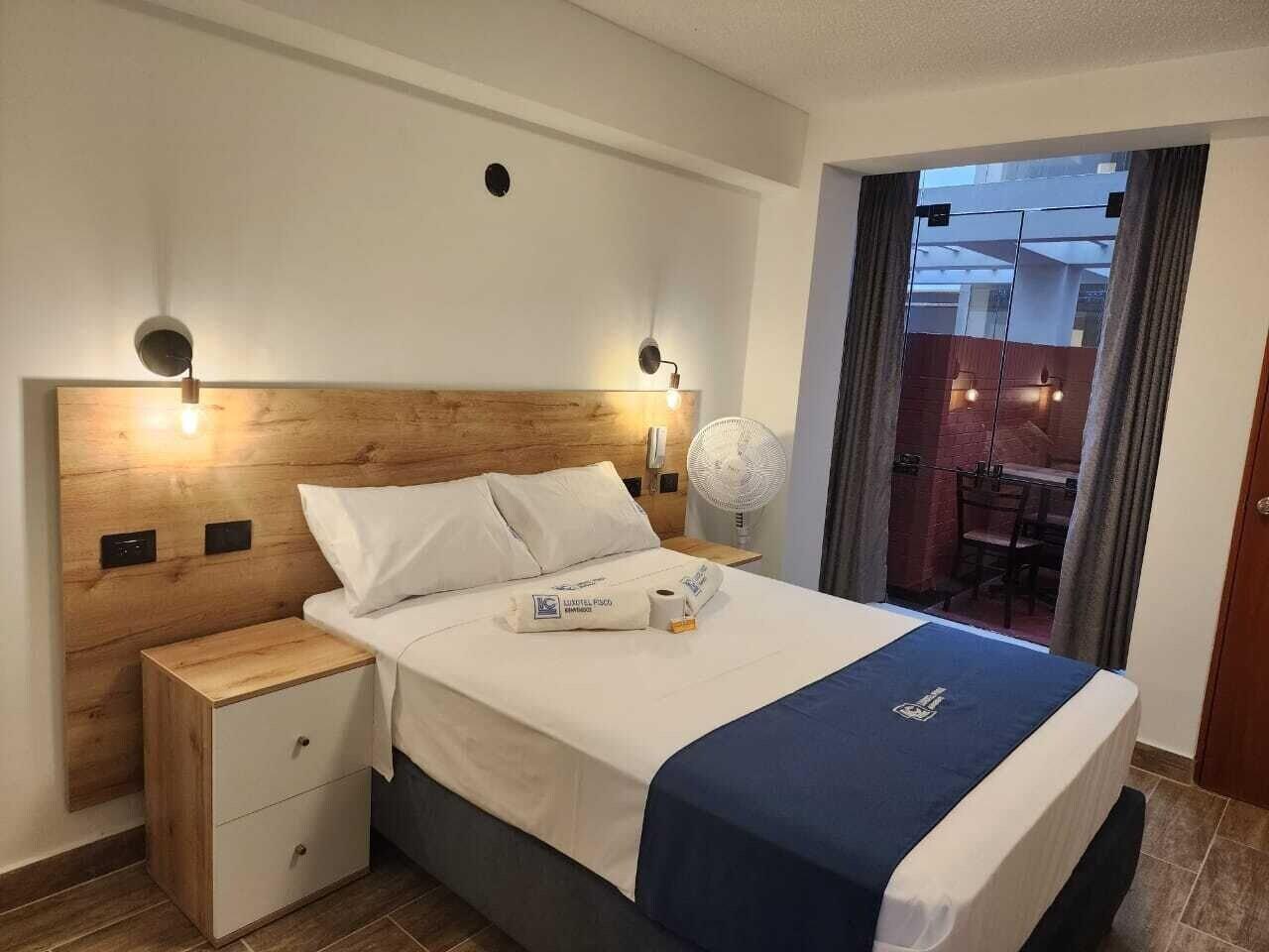 Varios Hotel Luxotel Pisco