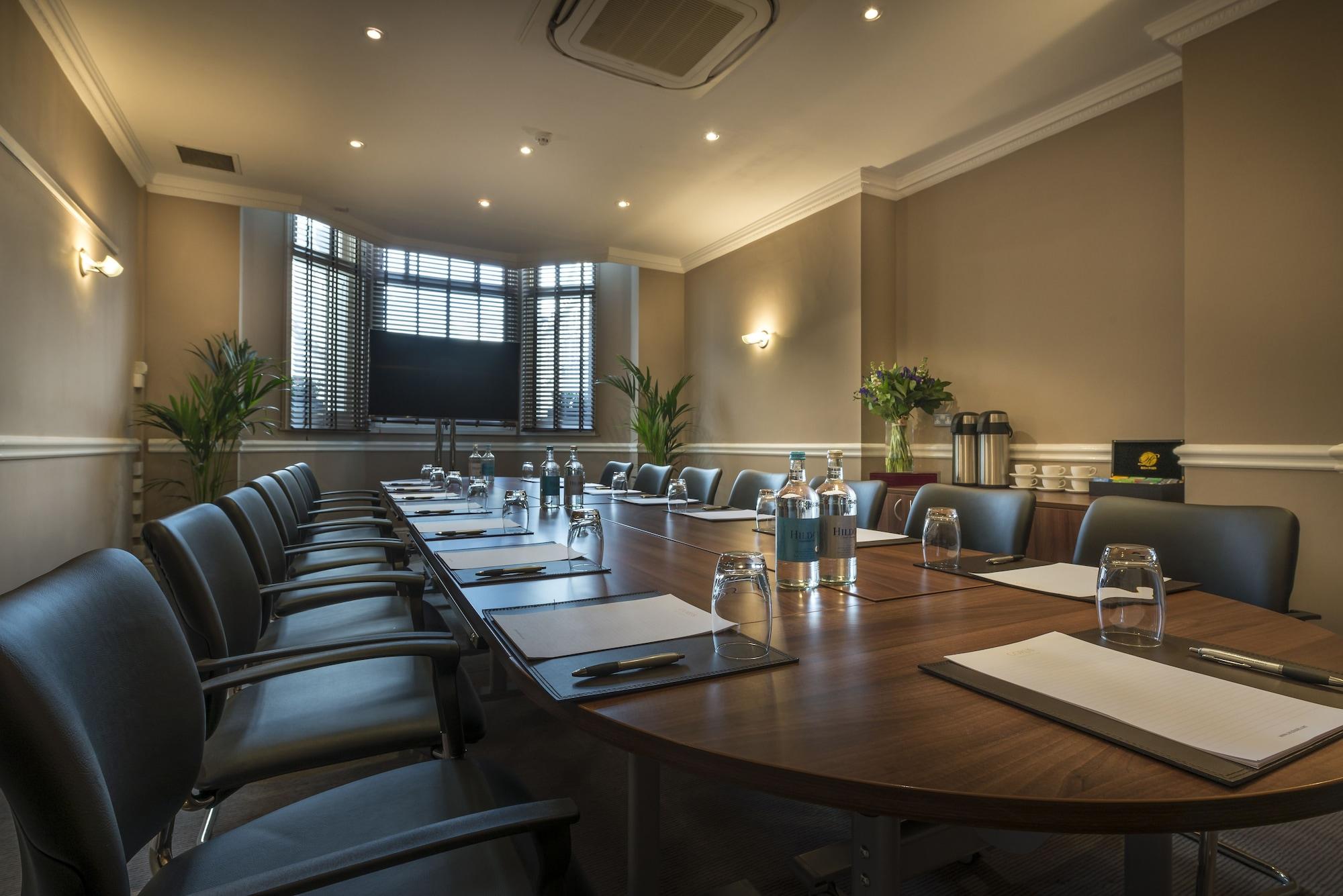 Sala de Reuniones Corus Hyde Park Hotel