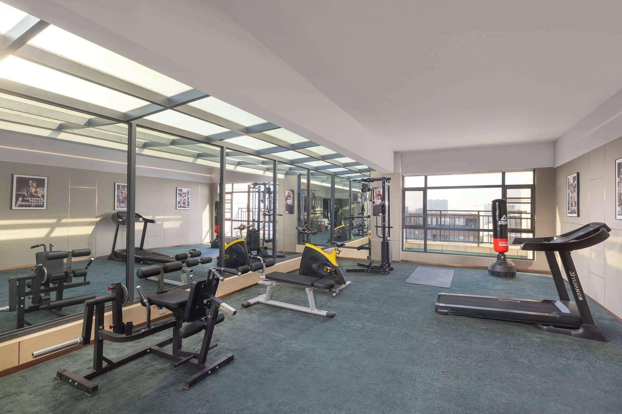 Gimnasio Ramada Encore by Wyndham Jingzhou Shashi