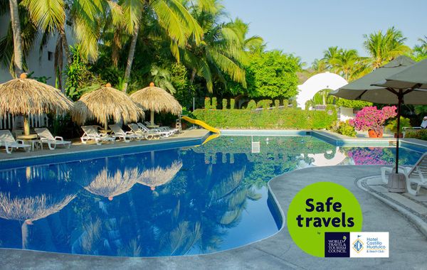 Hotel Castillo Huatulco & Beach Club