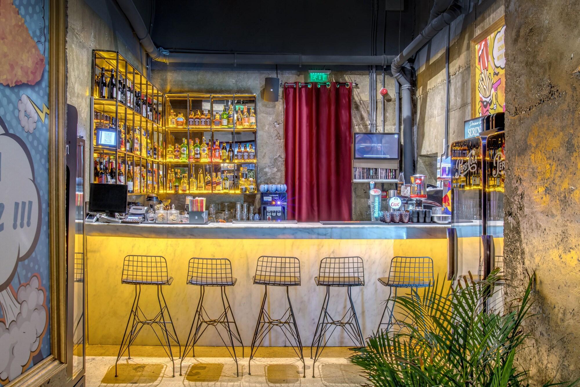 Restaurant Hotel Forty One Bucharest