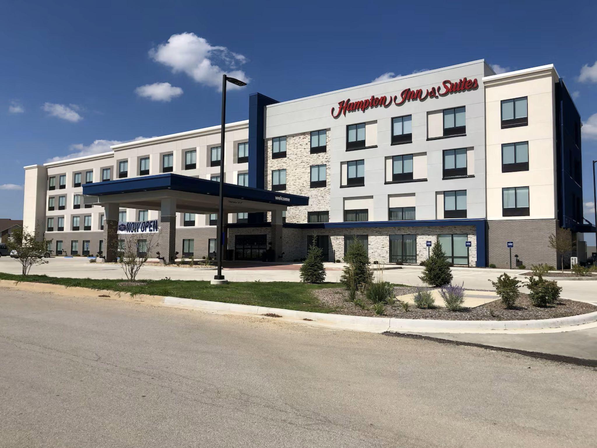 Vista Exterior Hampton Inn & Suites Pekin Peoria Area