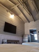 Alojamiento - Hollywood Gardens Inn & Suites