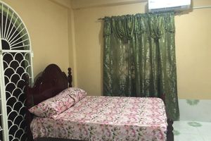 Alquiler Vacacional - Beautiful Apartment, located on the public road seawall full kitchen included AC