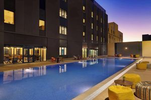 Alojamiento - Hampton By Hilton Neom Community 2