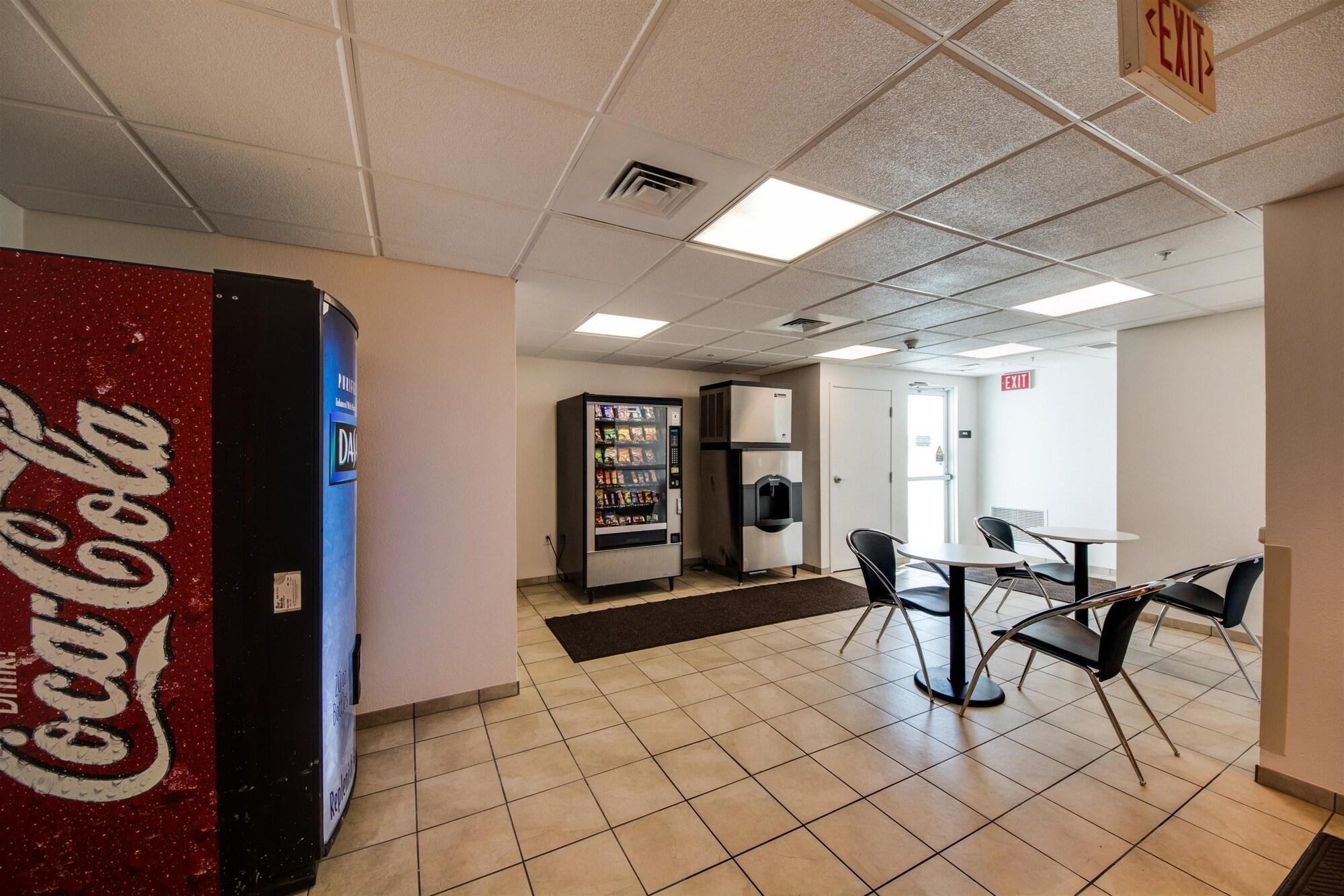 Instalaciones Recreativas Motel 6 Brownsville, TX