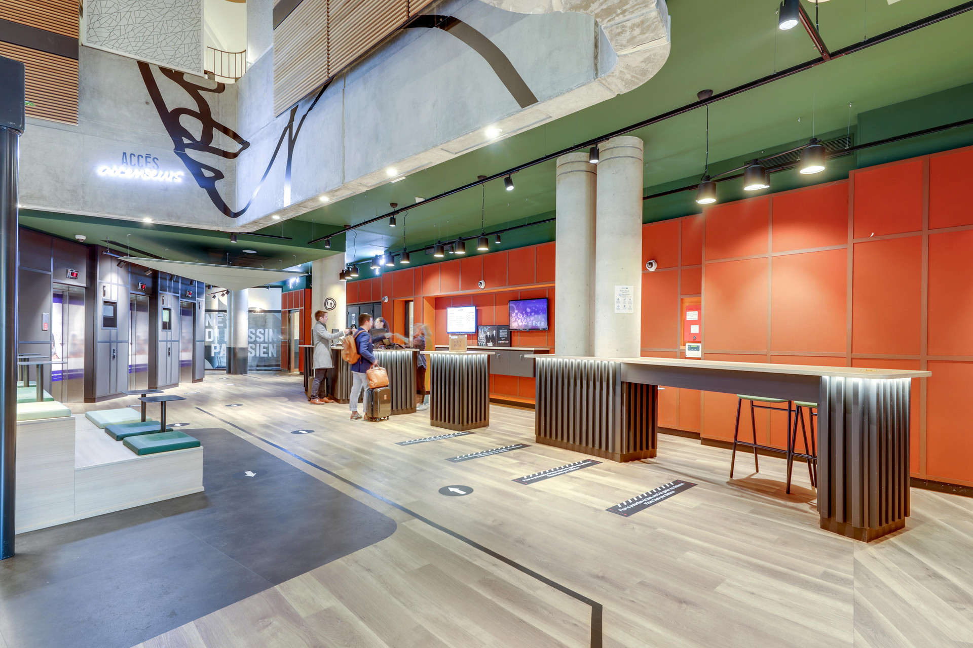 Vista Lobby Novotel Paris Gare De Lyon