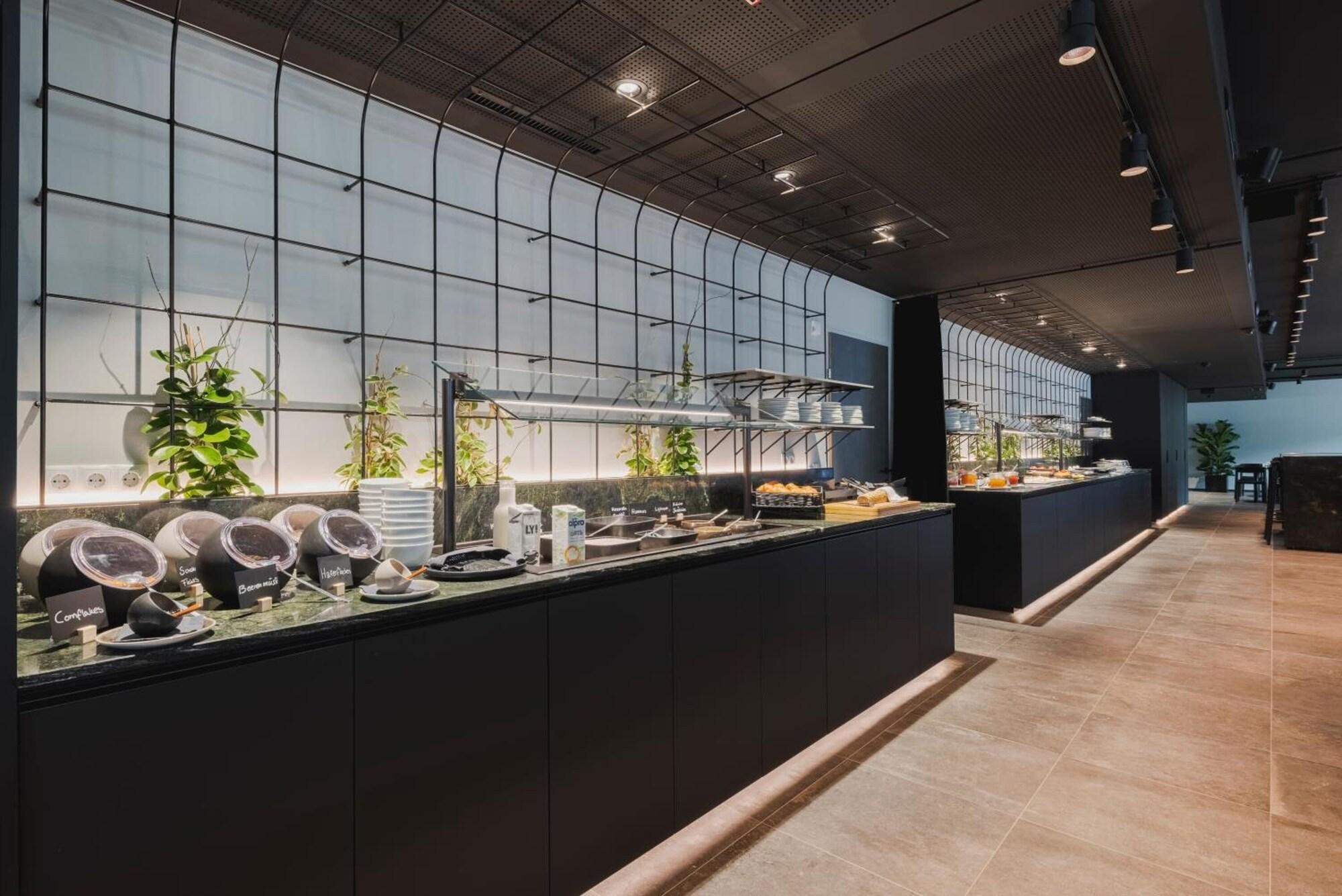 Restaurant NIGHT INN Hotel Bahnhofcity Feldkirch