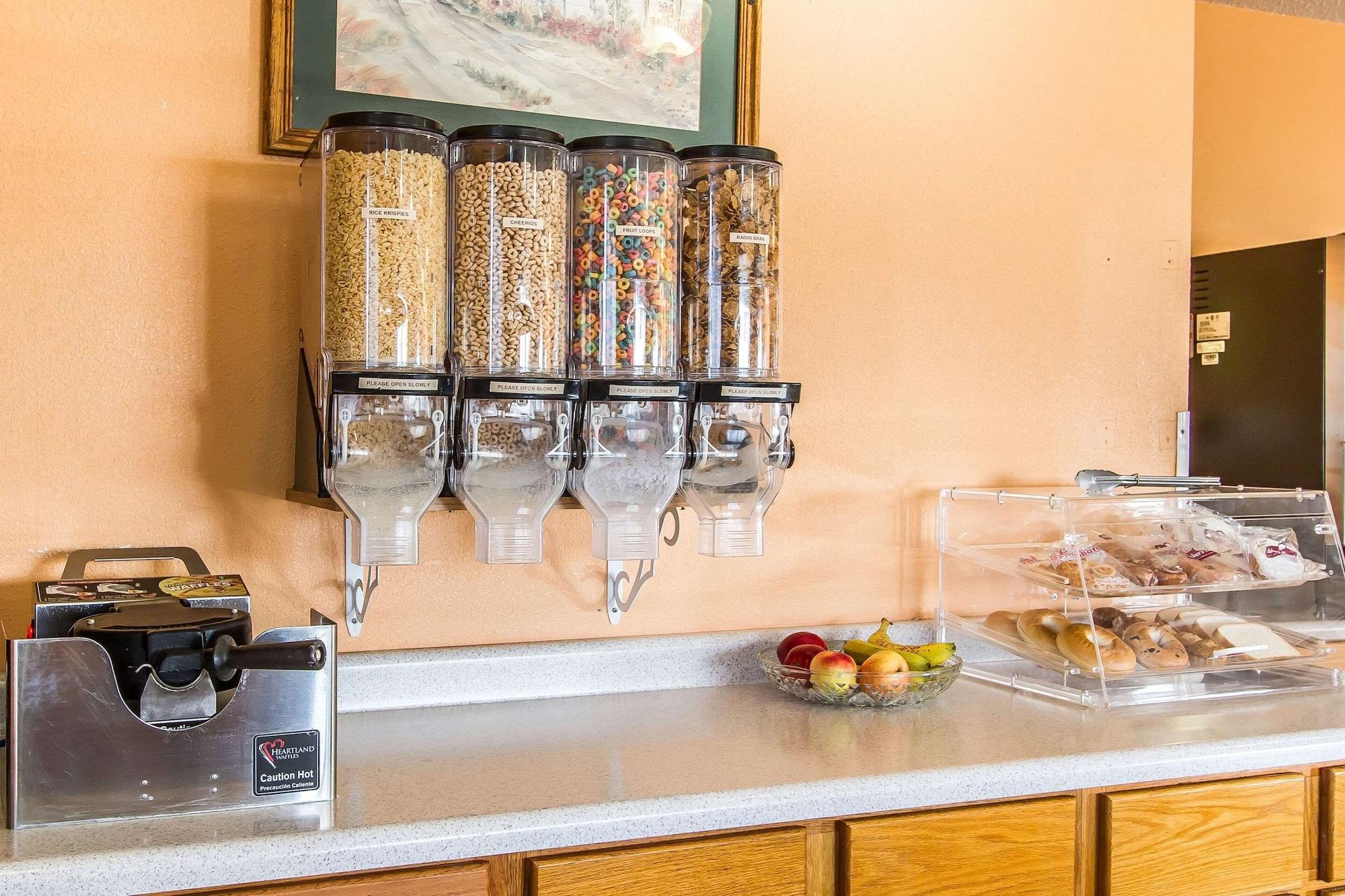 Restaurant Econo Lodge Inn & Suites Pekin - Peoria Area