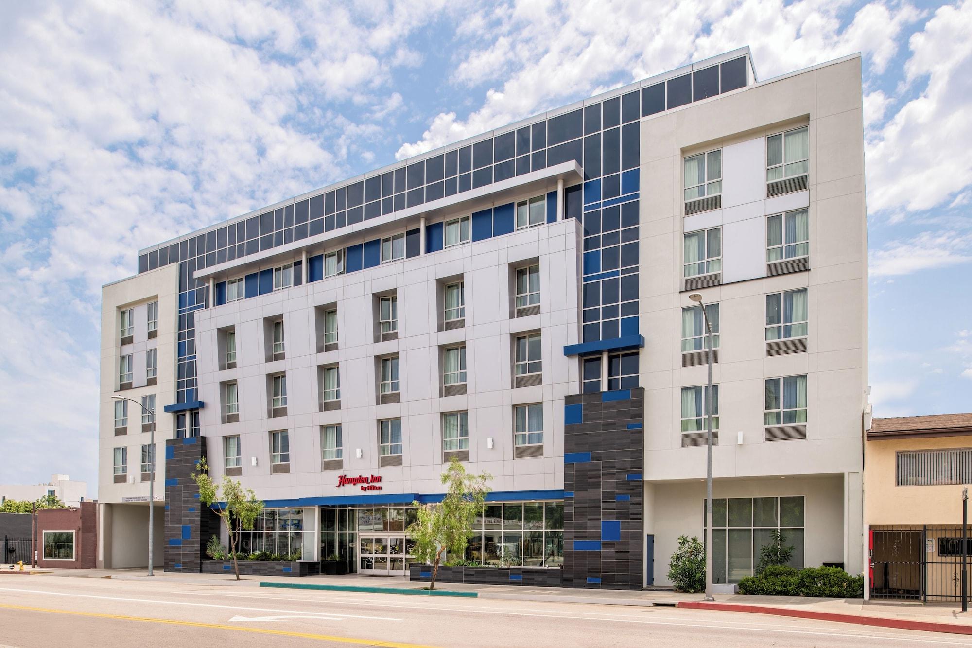 Vista Exterior Hampton Inn by Hilton North Hollywood