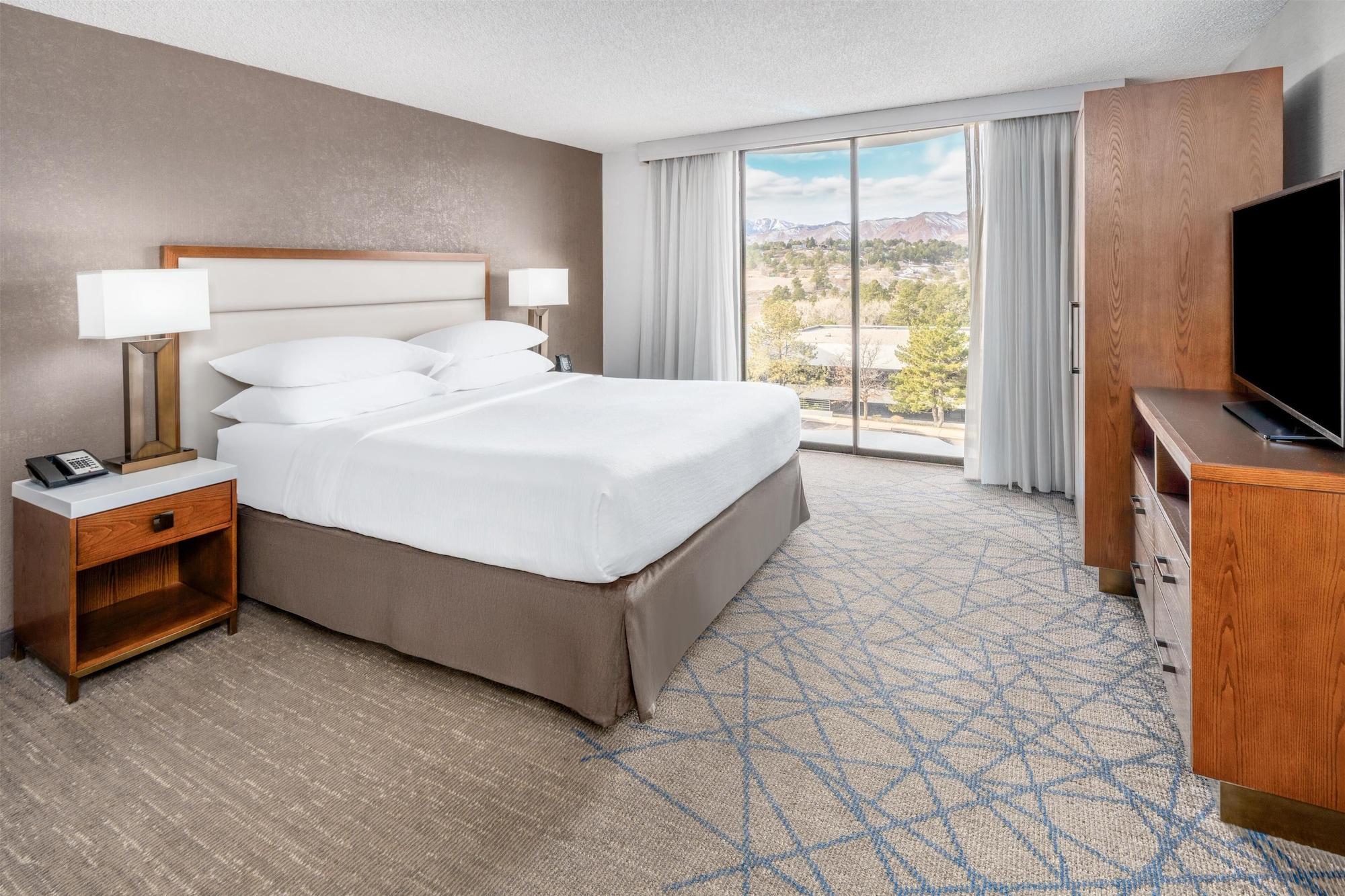 Habitación Embassy Suites by Hilton Colorado Springs