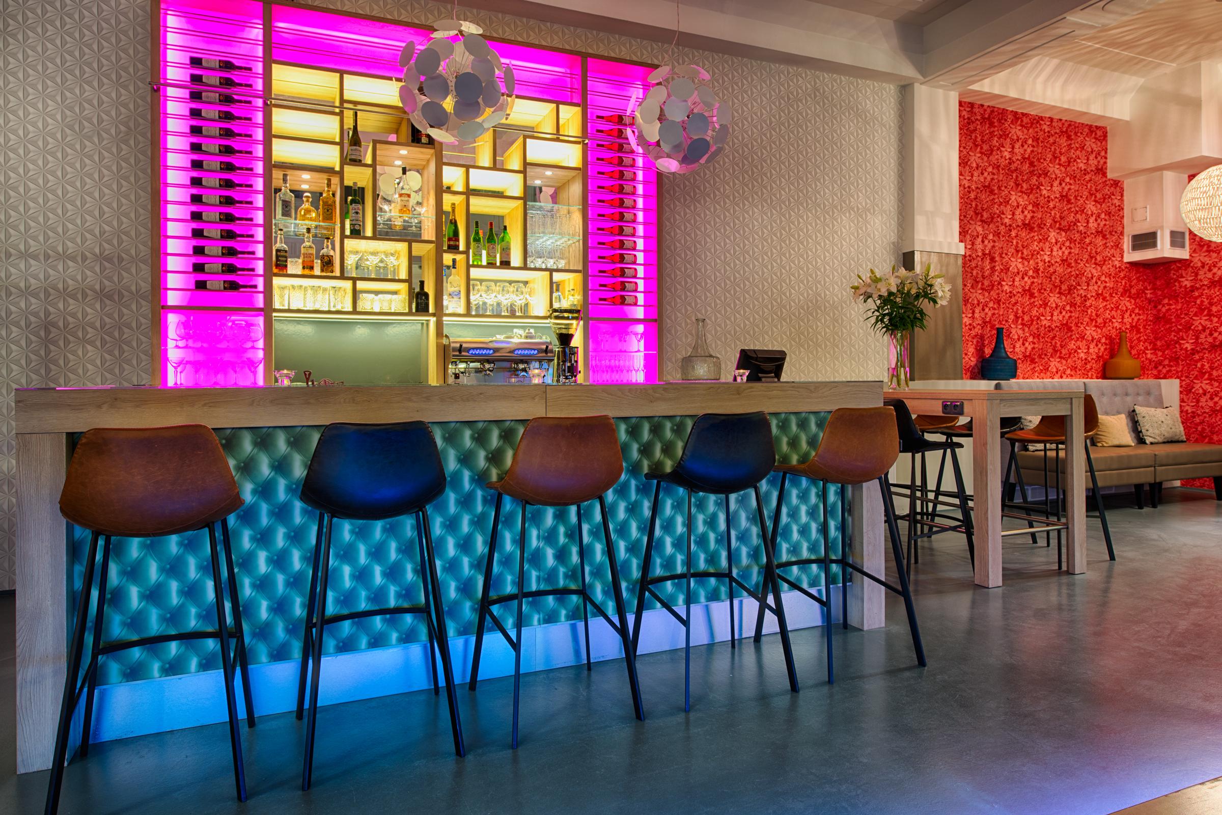 Bar/Salón NYX Hotel Prague by Leonardo Hotels