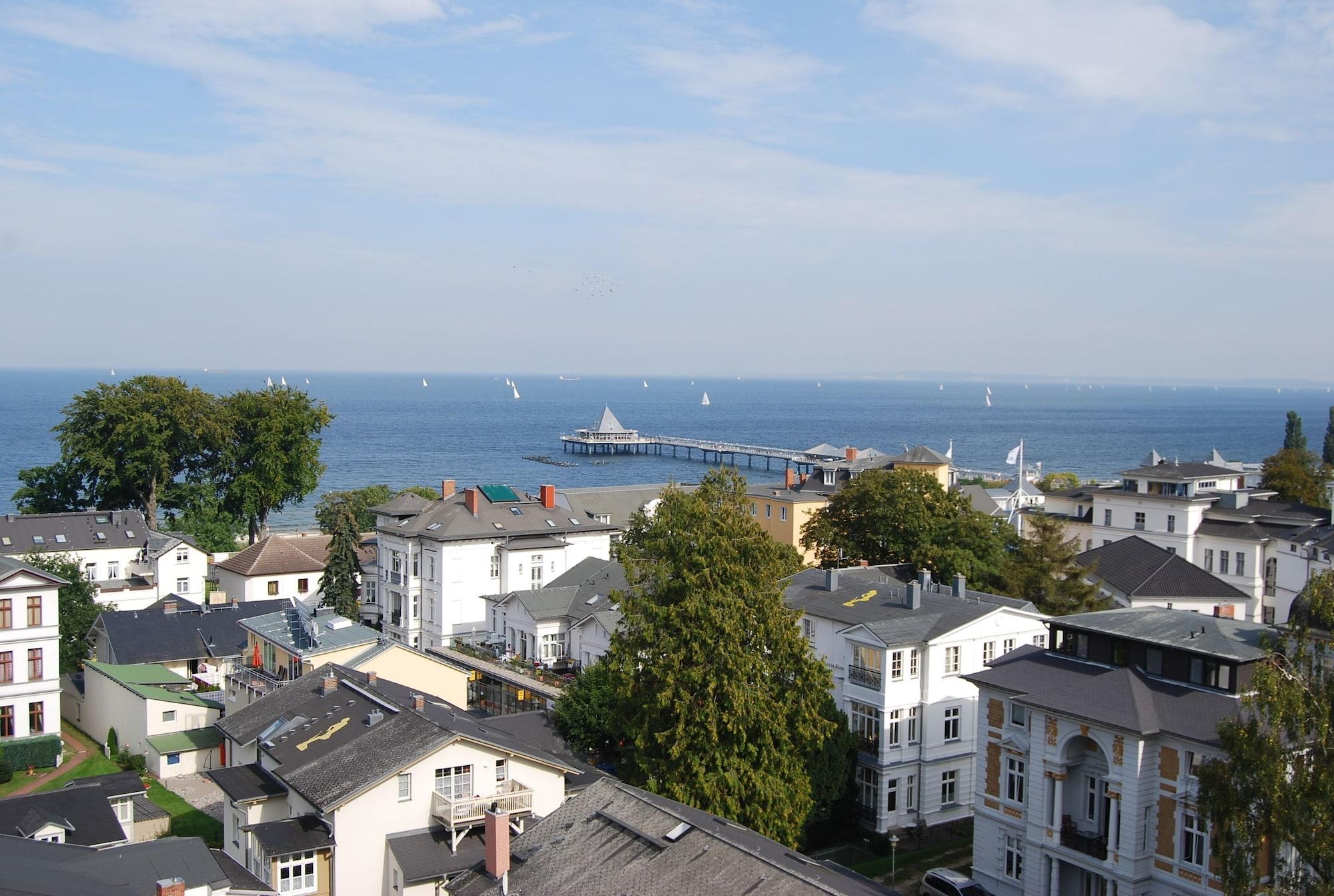 Vista Exterior Hotel Wald und See