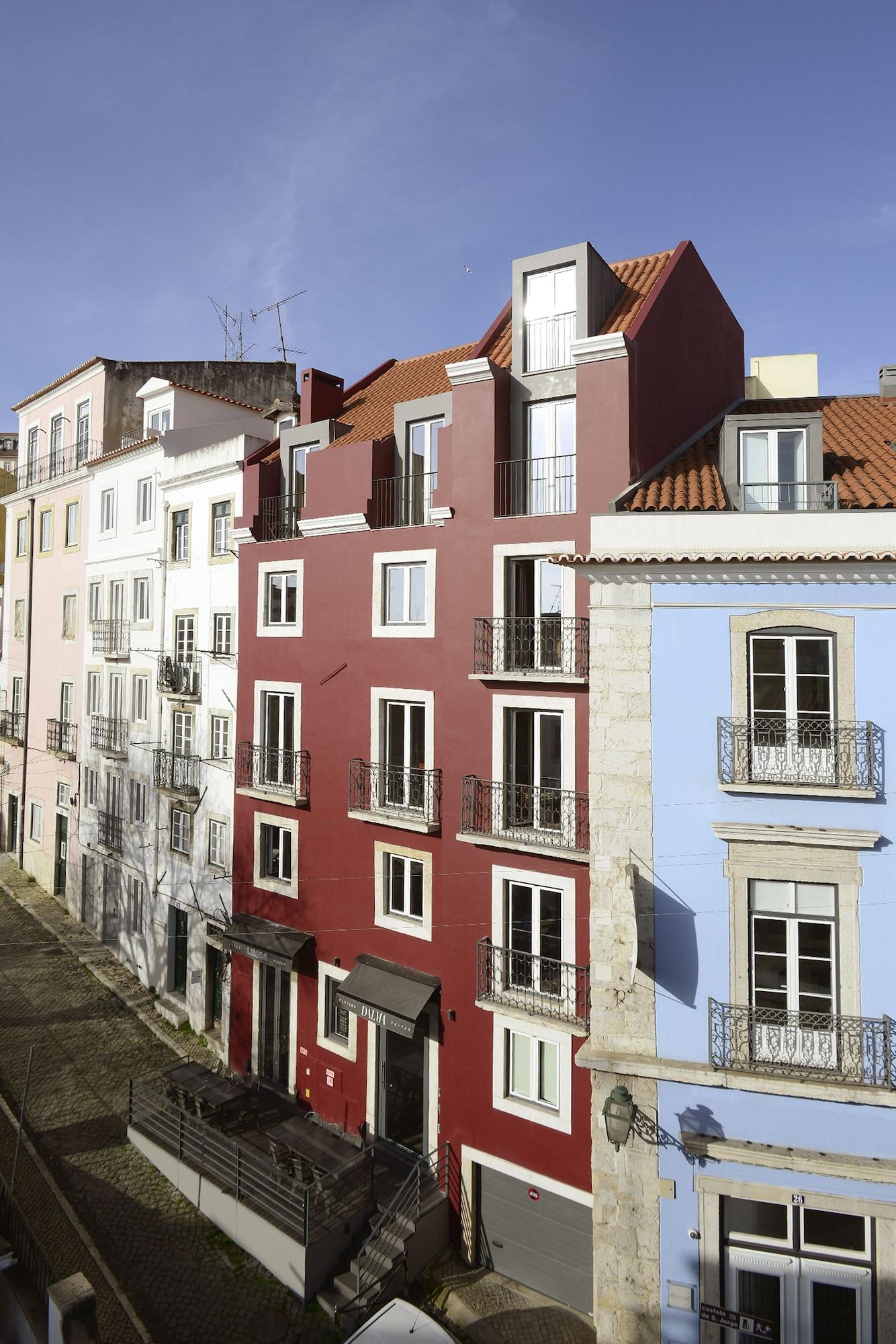 Vista Exterior Dalma Old Town Suites