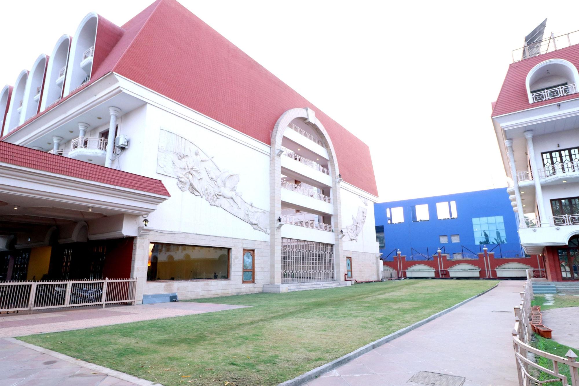 Vista Exterior Aurangabad Gymkhana Club