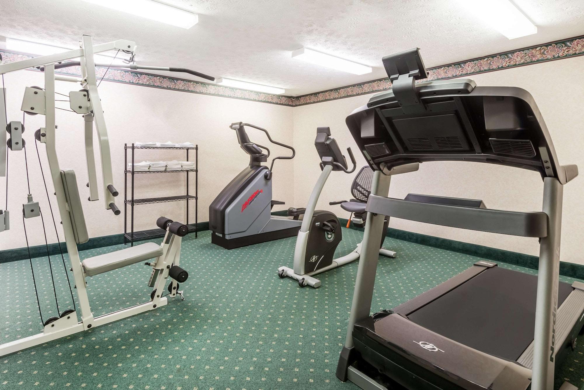 Gimnasio Ramada by Wyndham Strasburg Dover