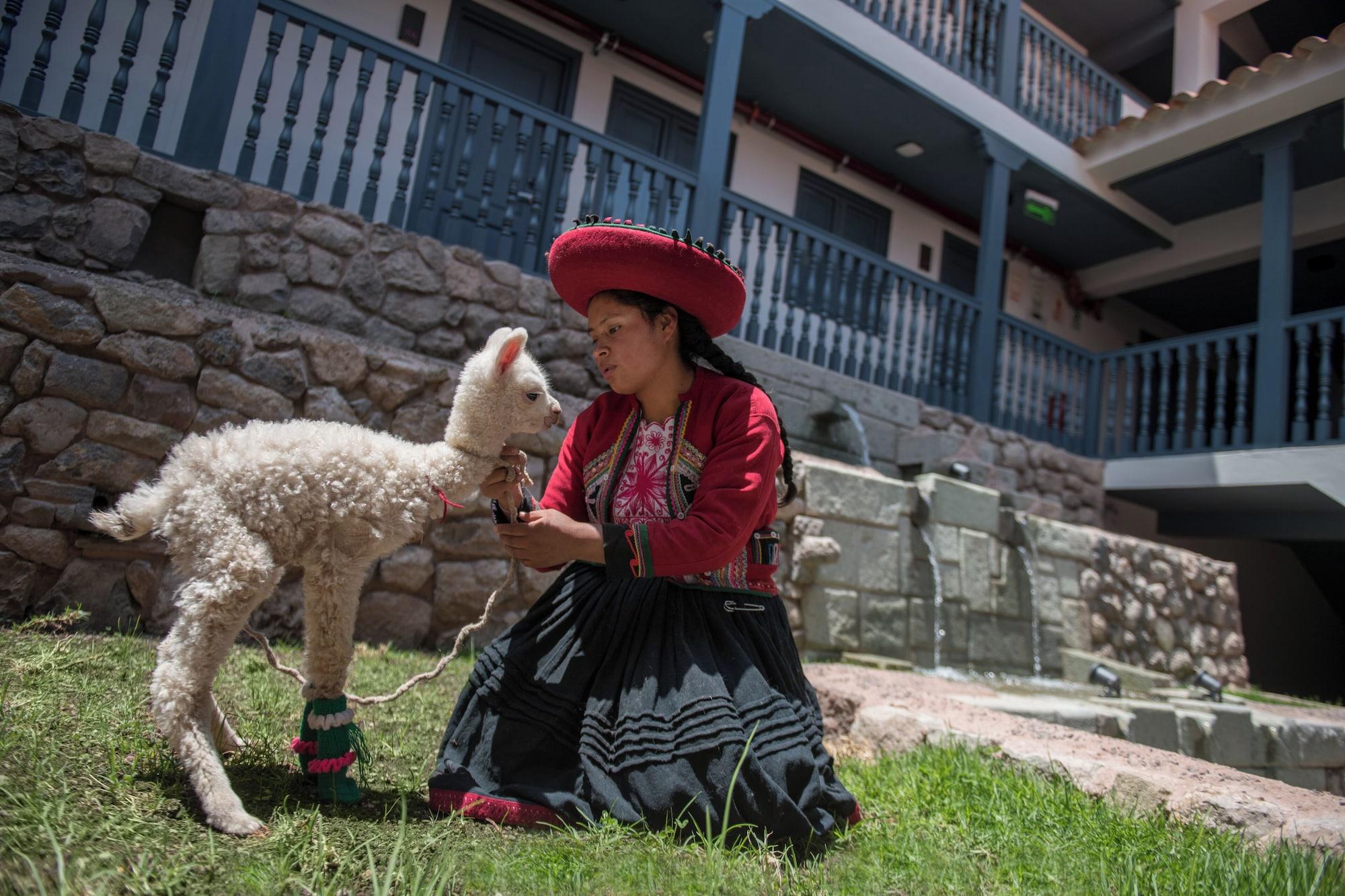 Vista Exterior Motto by Hilton Cusco