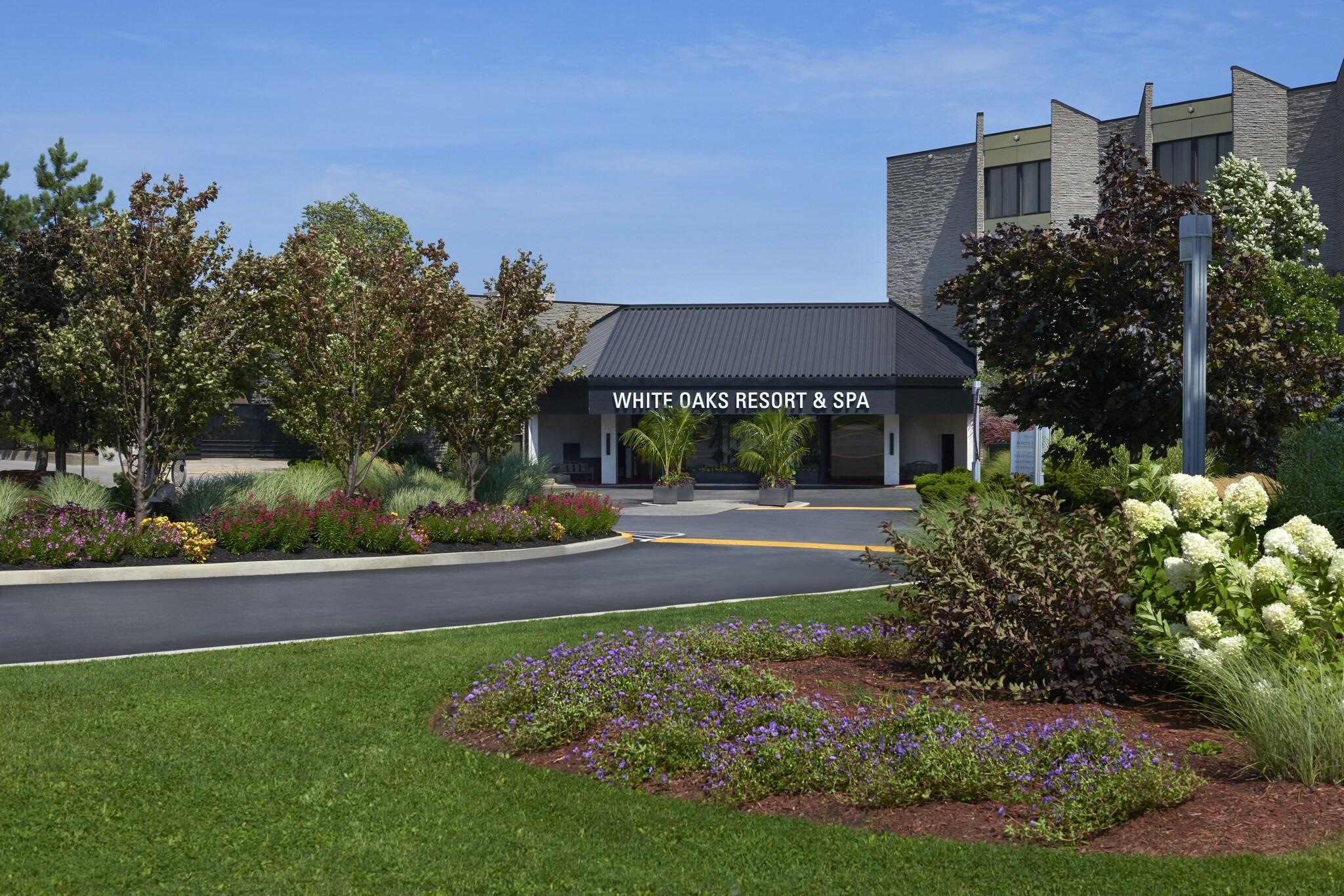 Vista Exterior White Oaks Resort & Spa