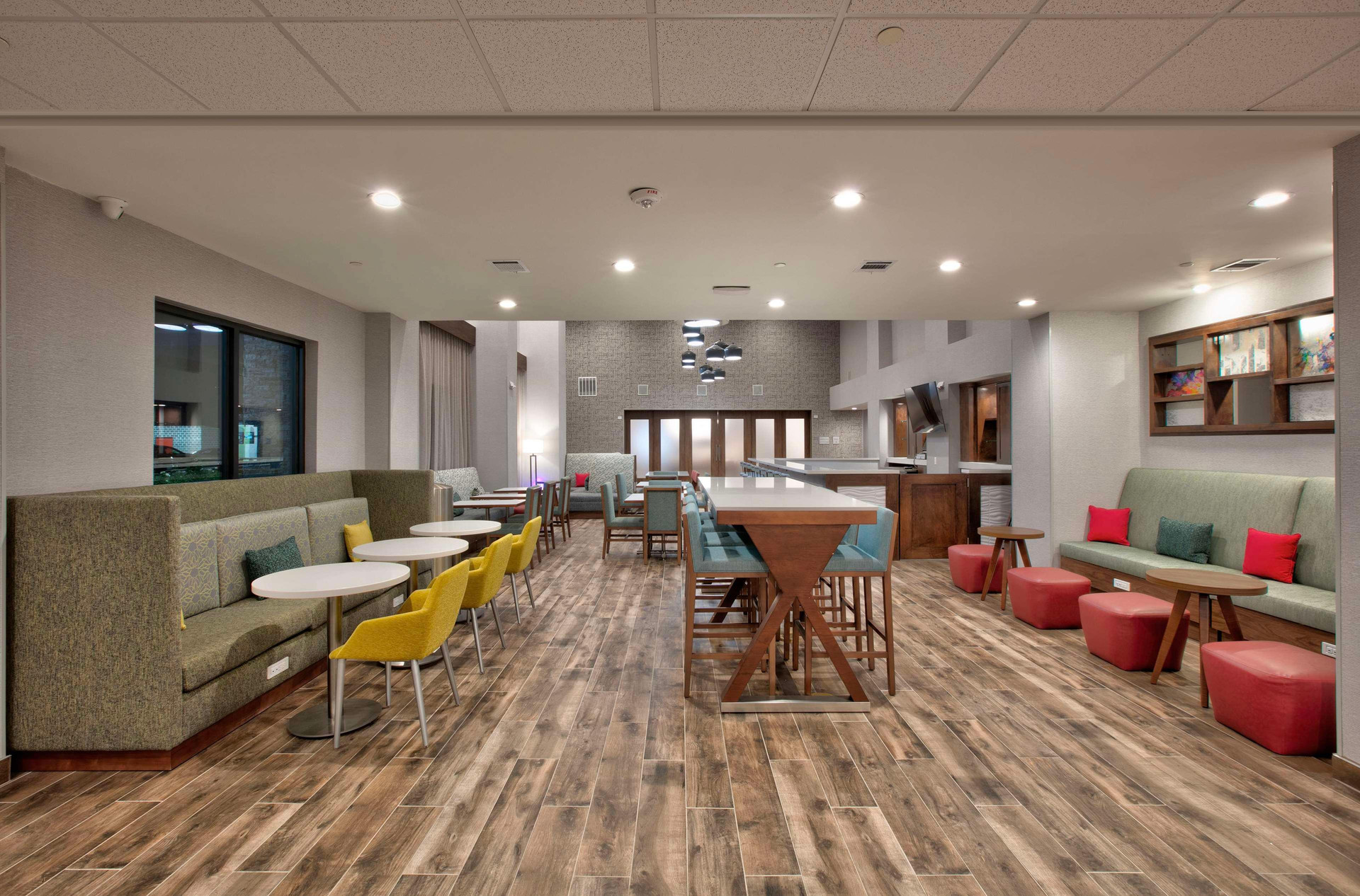 Vista Lobby Hampton Inn & Suites Dalhart