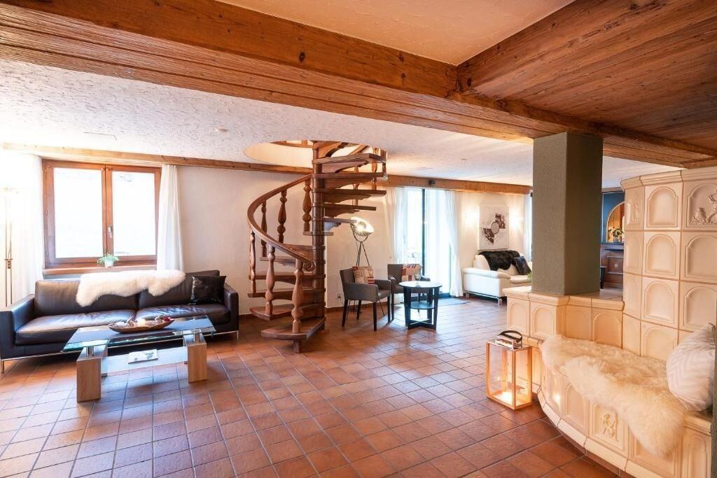 Vista Lobby Hotel Alpenhof