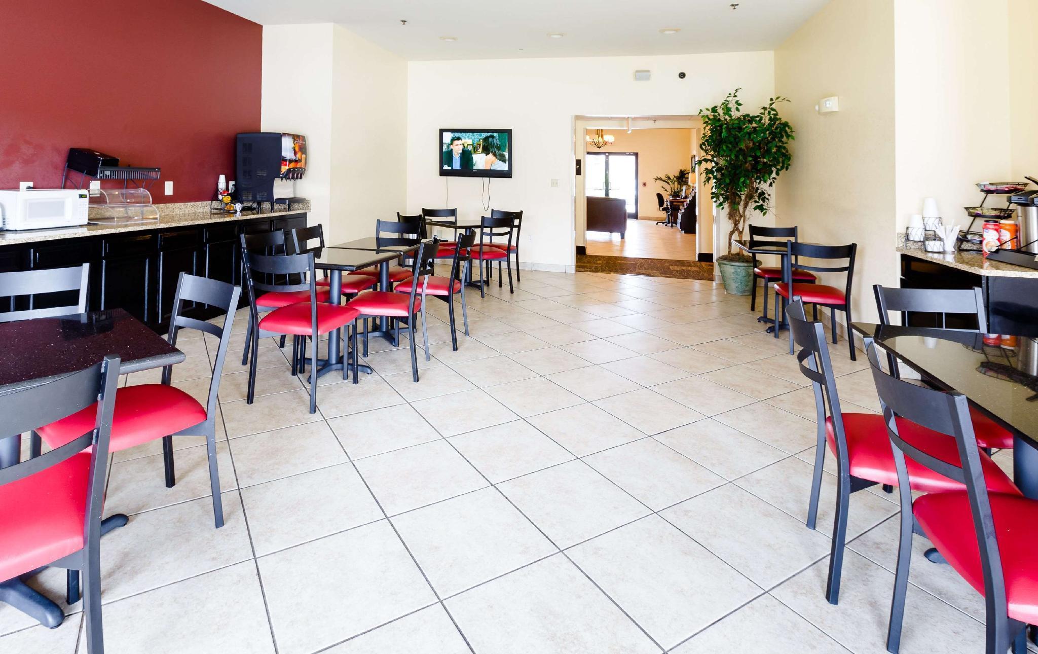 Restaurant Red Roof Inn PLUS+ Danville, KY