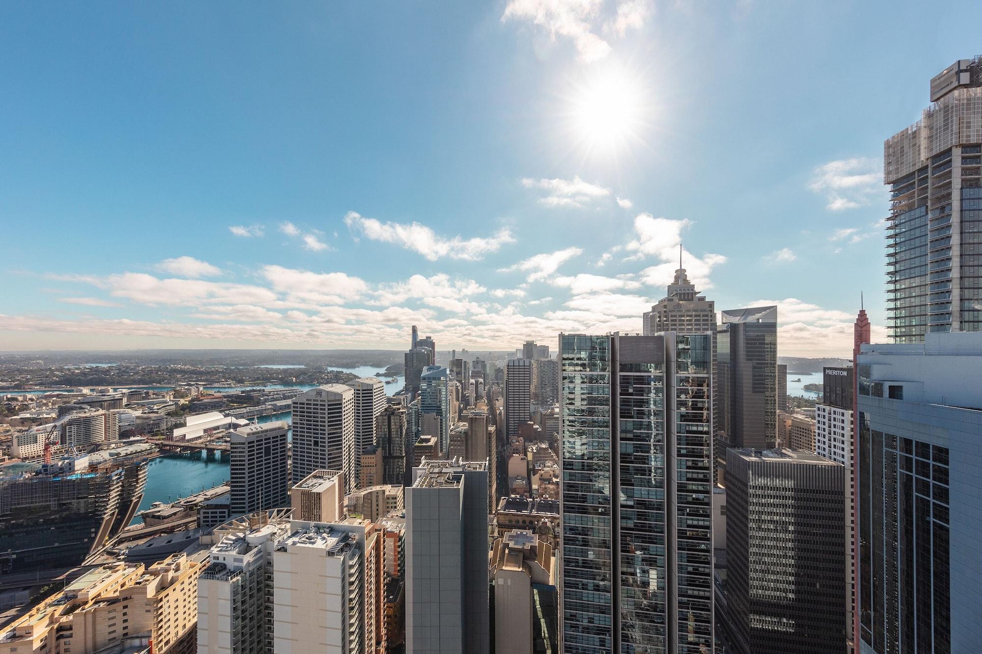 Varios Meriton Suites World Tower, Sydney