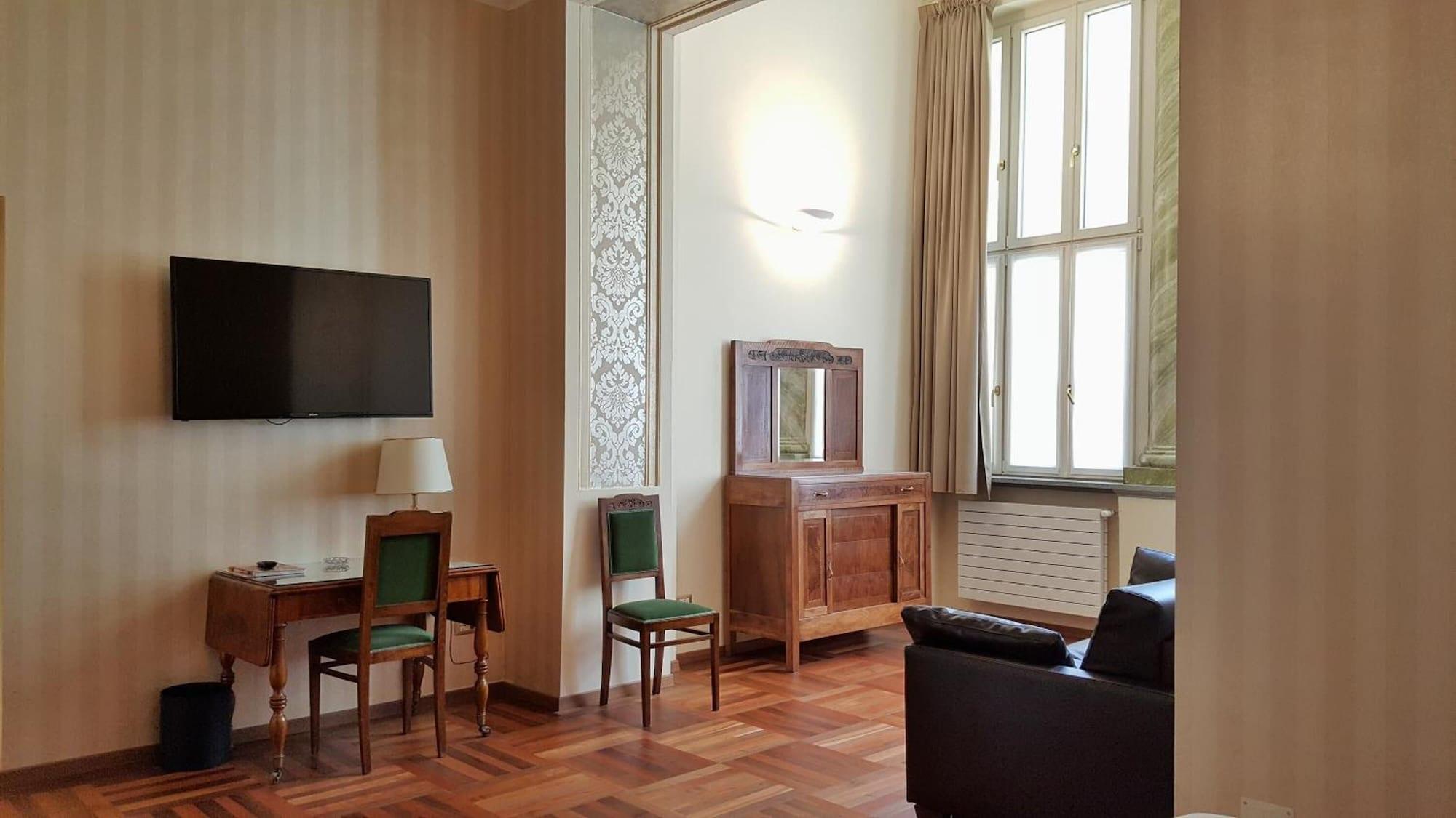 Equipamiento de Habitación Hotel Roma E Rocca Cavour