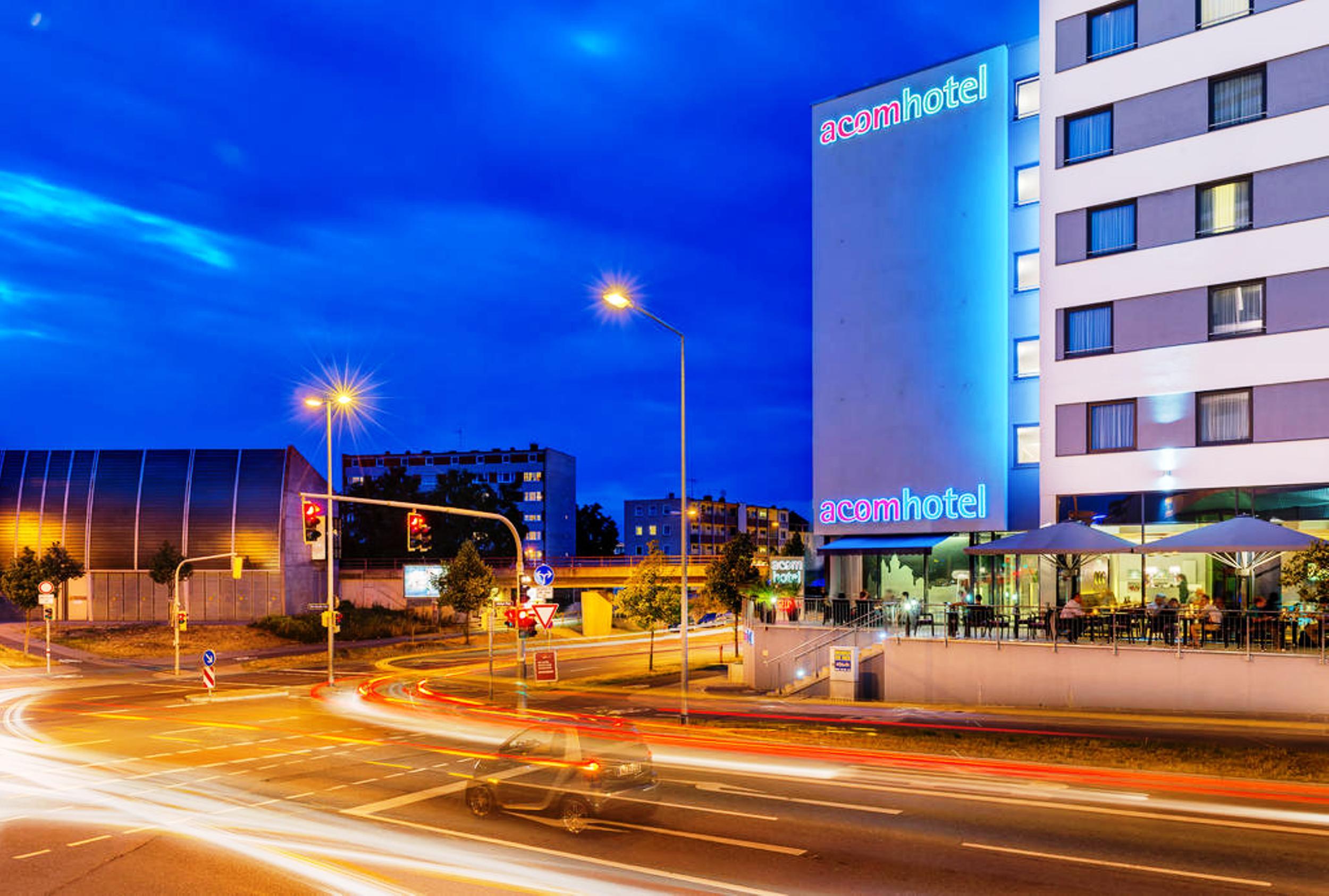 Vista Exterior Premier Inn Nuernberg City Nordost