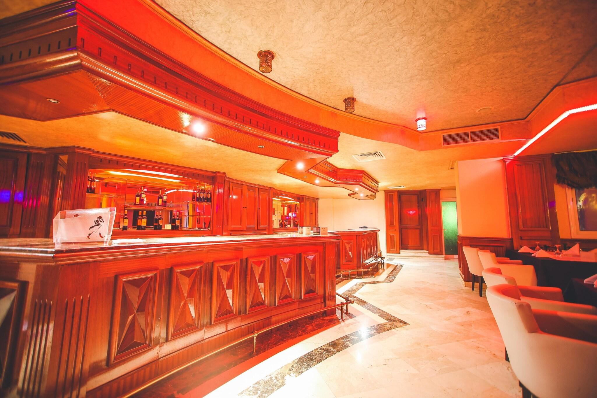 Bar/Salón Hotel Menzeh Dalia