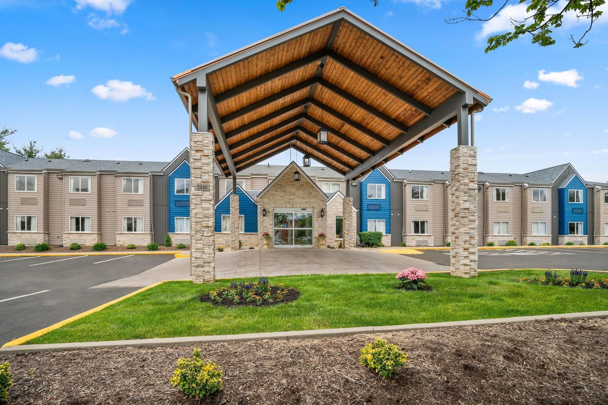 Vista Exterior Microtel Inn by Wyndham Lexington