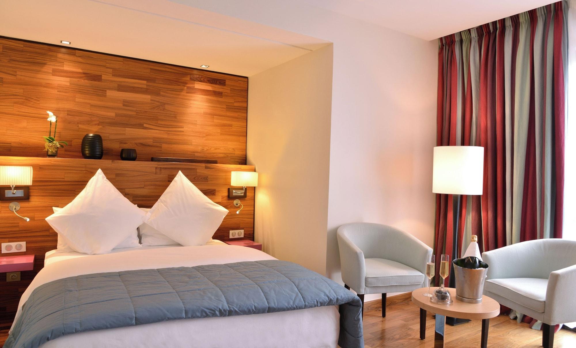 Habitación Hôtel le Cristal